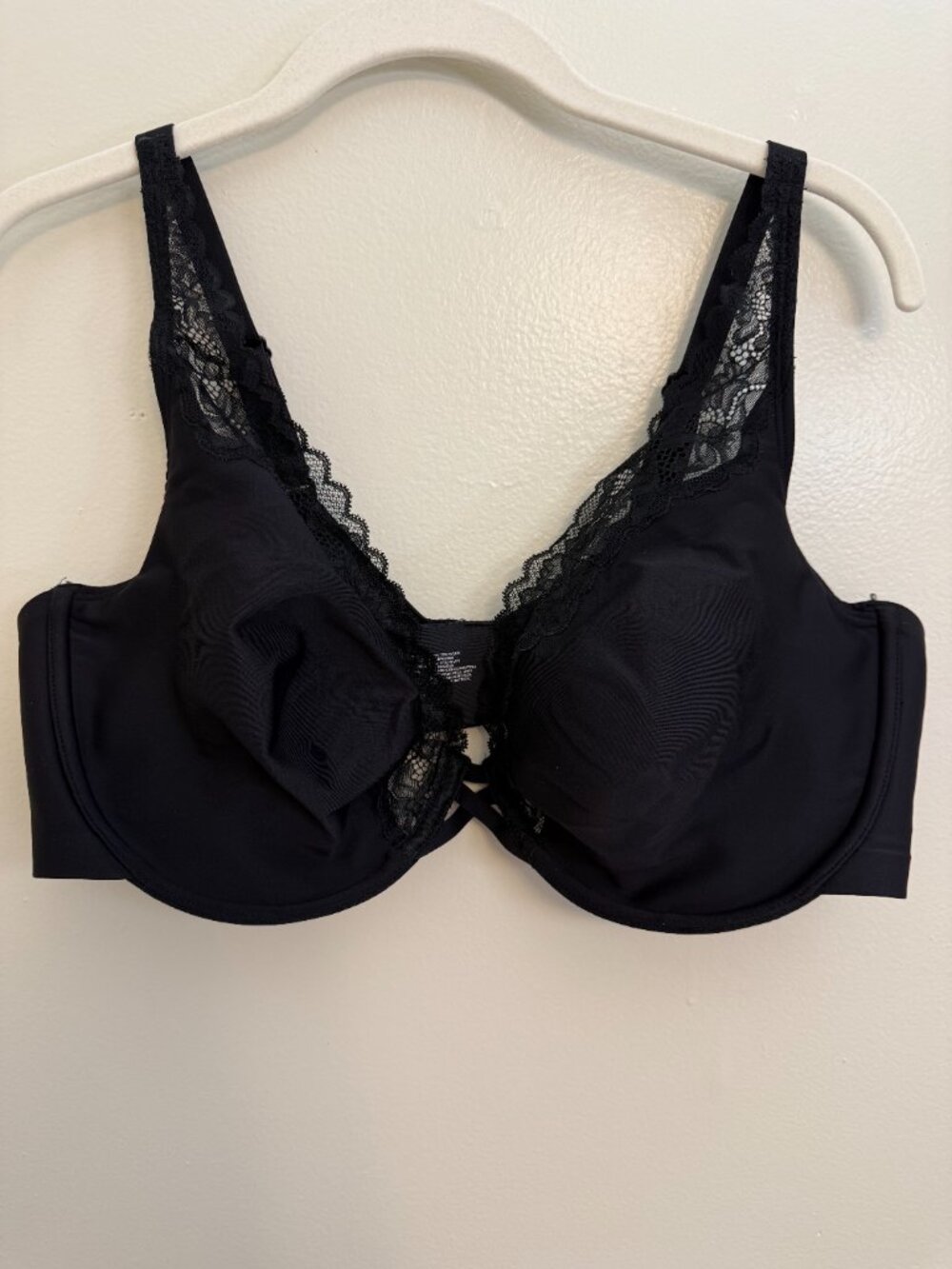 SOMA Bra 42DD Essentials Unlined Lace Trim Plunge Adjustable Smooth Black 79984